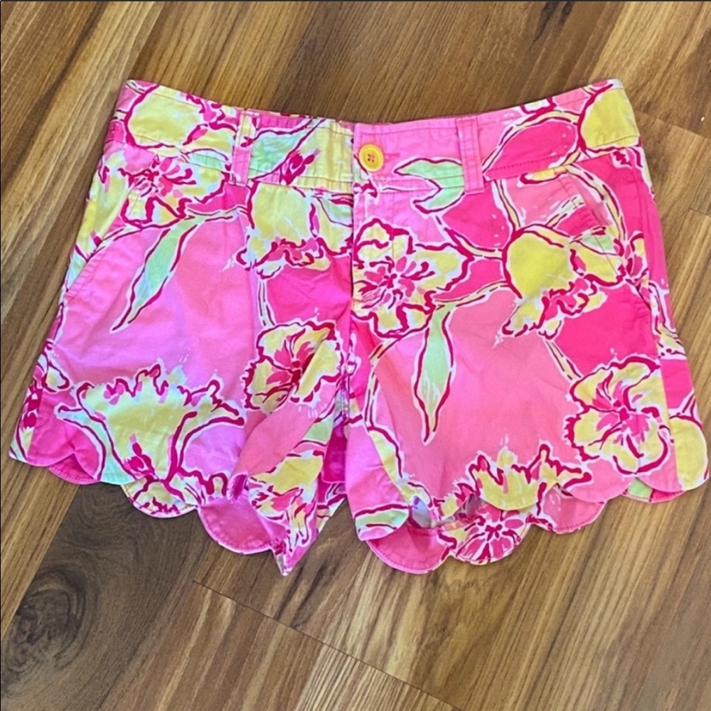 Lilly Pulitzer Pink Floral Shorts 0 2 XS